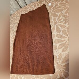 NWT Brown Knit Midi Skirt Size Medium | Perfect for FALL!